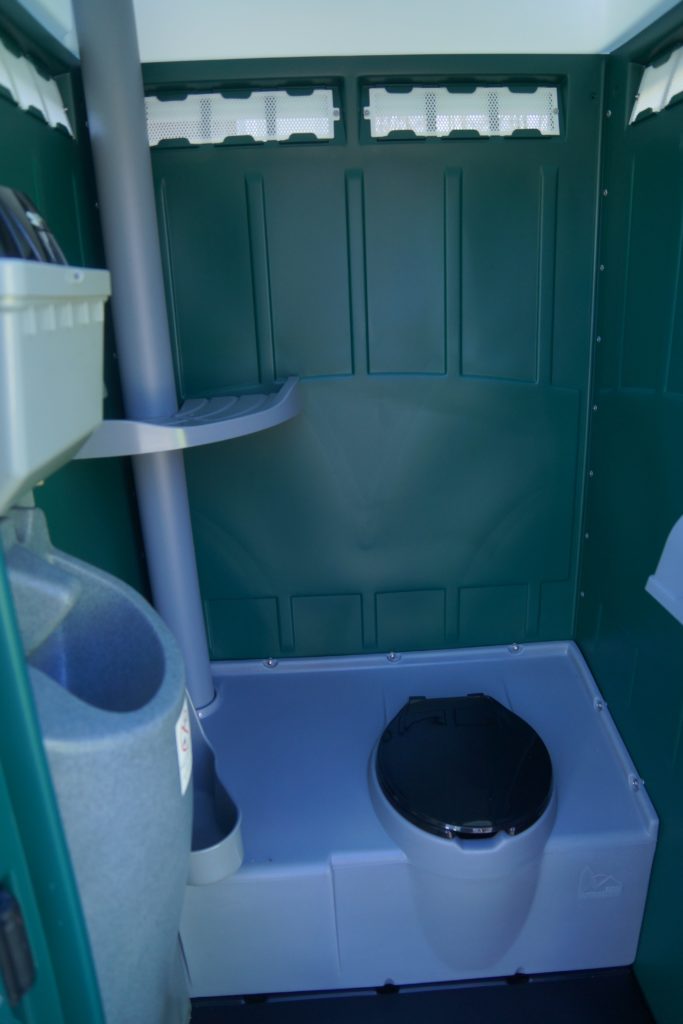 LongTerm Porta Potty with Sink gotügo